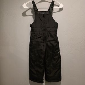 OshKosh B'gosh Kids Toddler Black Bib Overalls, 3T